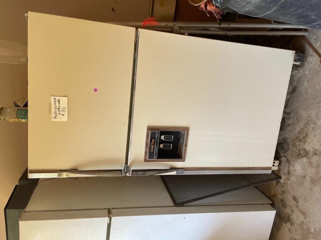 Working older fridge
