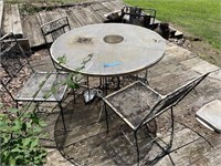 OUTDOOR TABLE & 4 CHAIRS