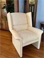 MCM WHITE FORAML WING CHAIR - MINT CONDITION