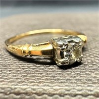 14k Gold .11 ct Diamond Solitaire Ring