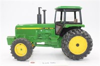 1/16 Model 4955 Tractor