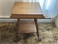 Antique claw/ball feet lamp table