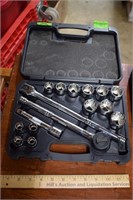 16 Piece 1/2" Drive Metric Socket Set