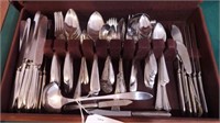 Approximately 75pc Community Plate silver