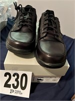 New Shoes (Size 8.5) Men's (R2)
