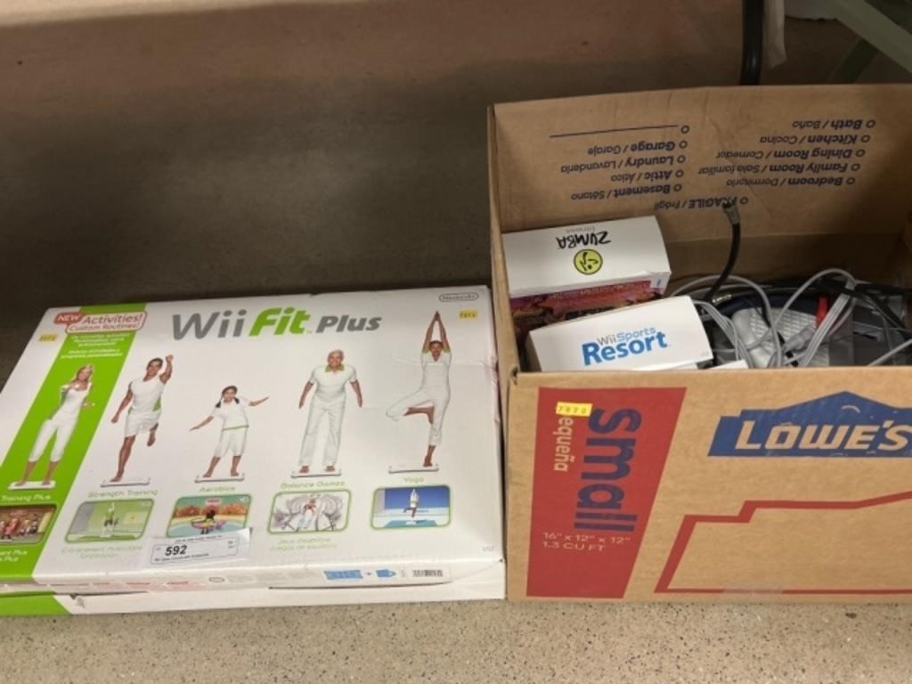 Wii Game Console with Accessories
