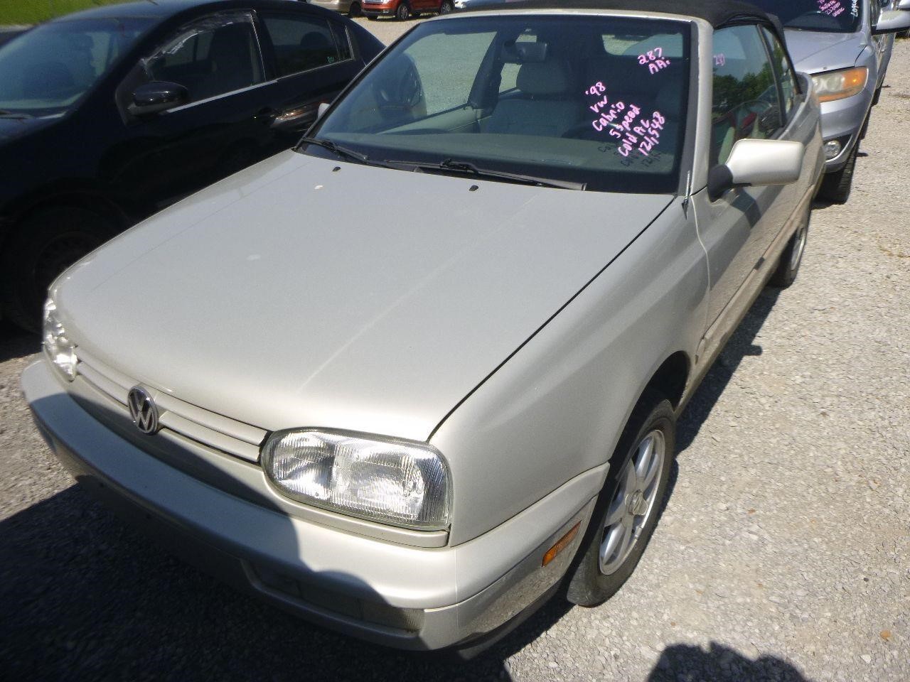 1998 VOLKSWAGON CABRIO--COLD A/C 5 SPEED