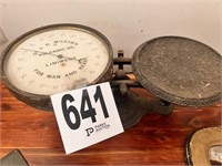 Vintage Scale(Garage)