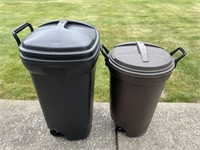 (2) Garbage Cans