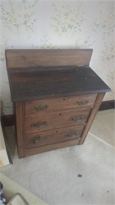CHEST OF DRAWERS 30" TALL X 28" X 16"