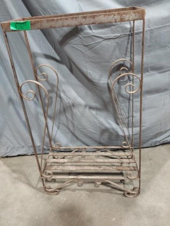 Metal Plant Stand