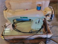 Riccan Sewing Machine