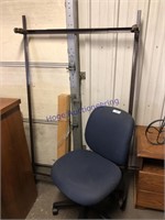 BLUE OFFICE CHAIR, TWIN FRAME W/ WOOD CROSS PIECES