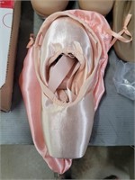 Ballet shoes size 8