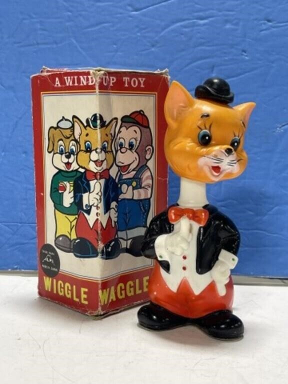 Wiggle Waggles Wind-Up Cat by Alpine, Japan