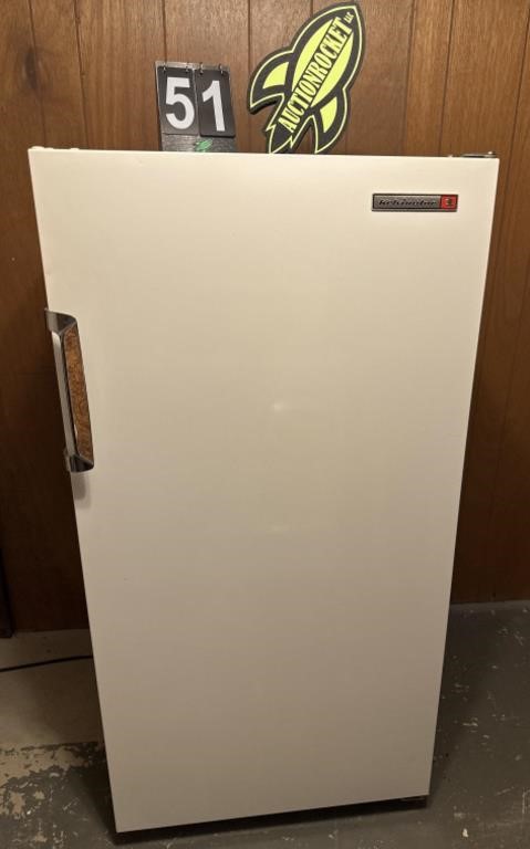 Kelvinator Refrigerator/Freezer Model SSX130RM