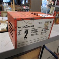 MOTOMASTER 2 AMP BATTERY CHARGER