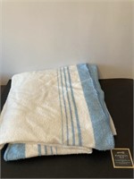 Vintage Blue Edged Warmco Wool Blanket