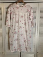 VINTAGE CAROLE SNAP BACK NIGHTGOWN SMALL