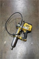 DeWalt 20 Volt Cordless Grease Gun