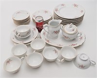 Ensemble de vaisselle Chodziez, porcelaine,