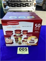 Rubbermaid storage containers