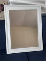 Mirror white frame