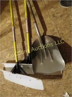 shovel and snow shovel pushers "snowplows"