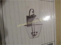 beautiful outdoor light sconce new in box