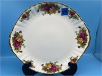 Old Country Roses By Royal Albert Bone China