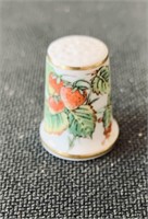 Vintage Porcelain Chelsea Strawberries Thimble