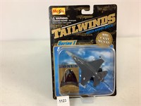 MAISTO "TAILWINDS" F16 FALCON - NIP