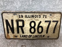 Vintage 1971 Illinois license plate