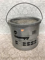 Vintage metal stumpy  minnow bucket
