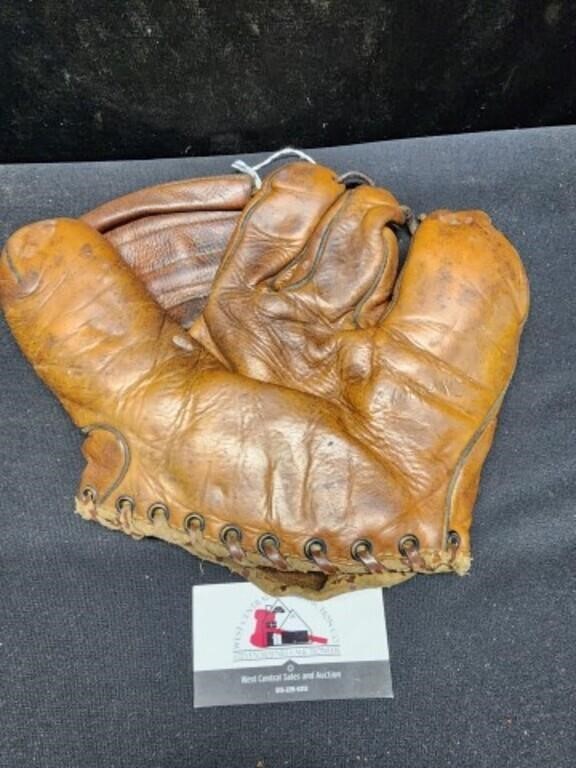 Ken Wel Bob Morgan Glove