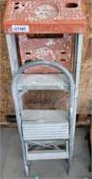 ALUMINUM STEPLADDER, ALUMINUM A FRAME 4 FT LADDER