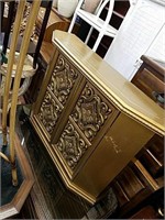 Gold tone entryway table