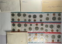Lot of 4: 1979 Mint Sets