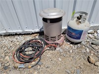 Outdoor Heater w/ Propane Tank
