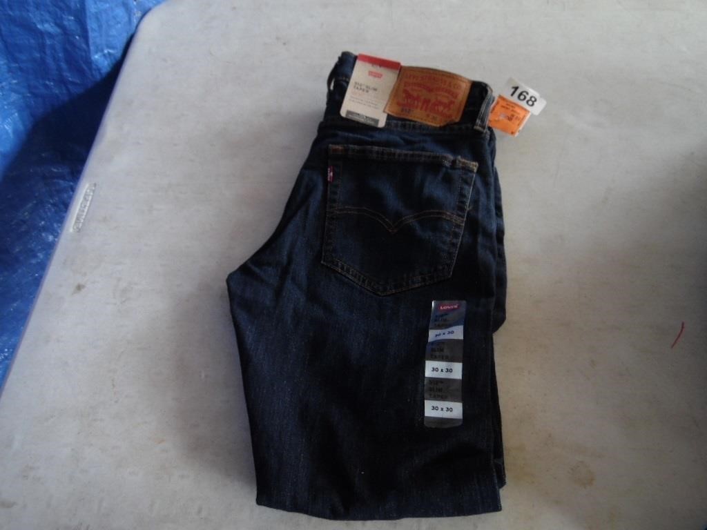 LEVI JEANS, 30X30 SLIM, NEW WITH TAGS