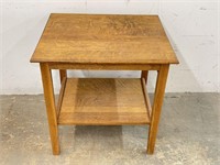 Vintage Oak End Table w/ Pull Out