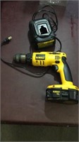 DeWalt 18 V Drill With Charger