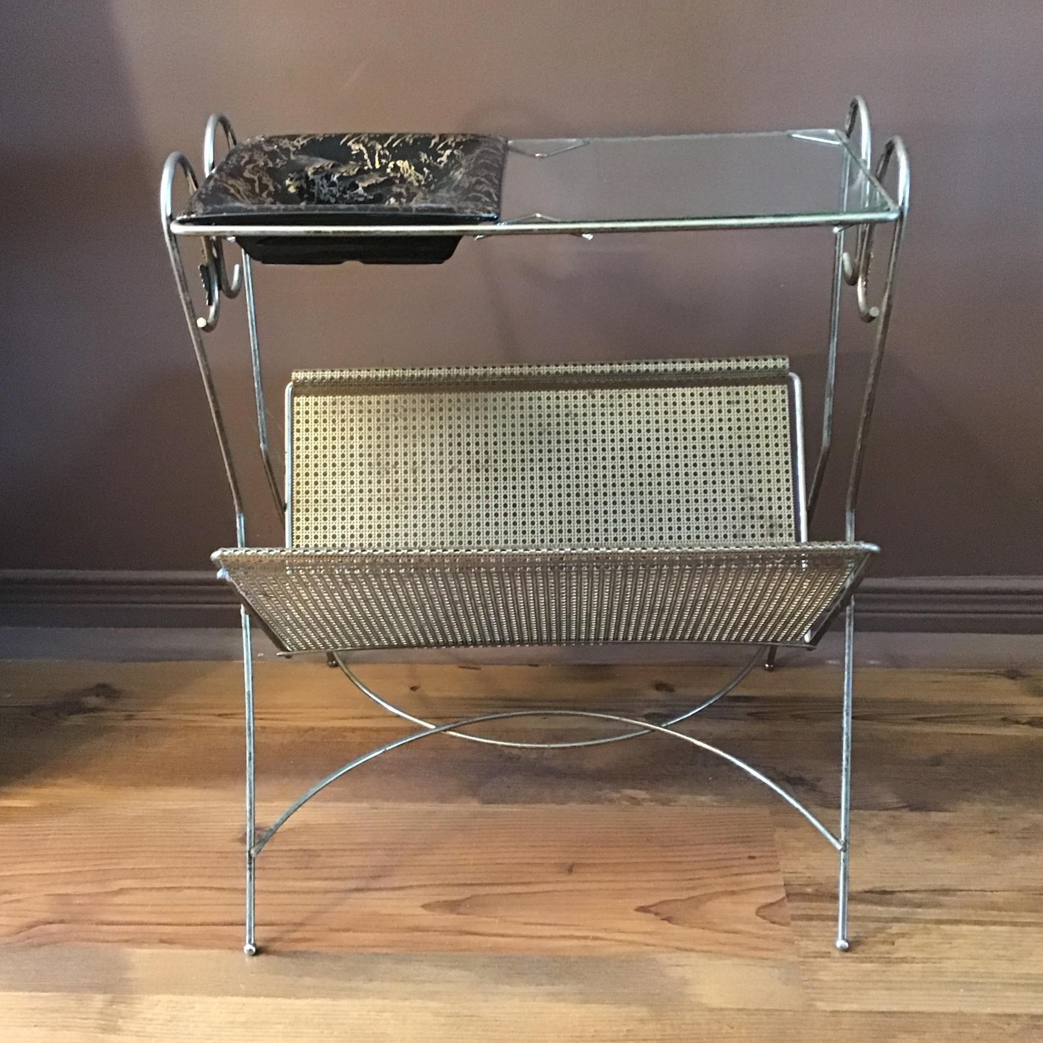 MAGAZINE RACK WITH ASHTRAY VINTAGE