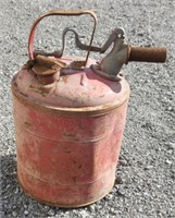 (AG) Vintage Gas Can