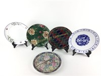 Decorative oriental plates