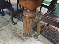 Victorian Mahogany Oval Ended Dining Table with