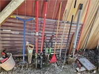 13+ Yard Tools (side yard)