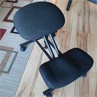 Ergonomic fabric cushion kneeling chair