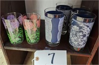 (4) Currier & Ives Tumblers, (2) Daisy Tumblers