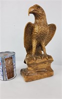 Sculpture/Aigle en bois, signé